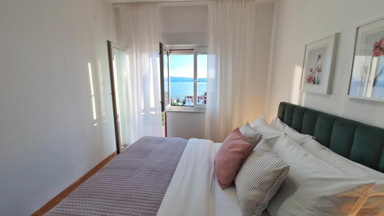 Seaview Apartment With Balcony And Terrace Barac Crikvenica Exteriör bild