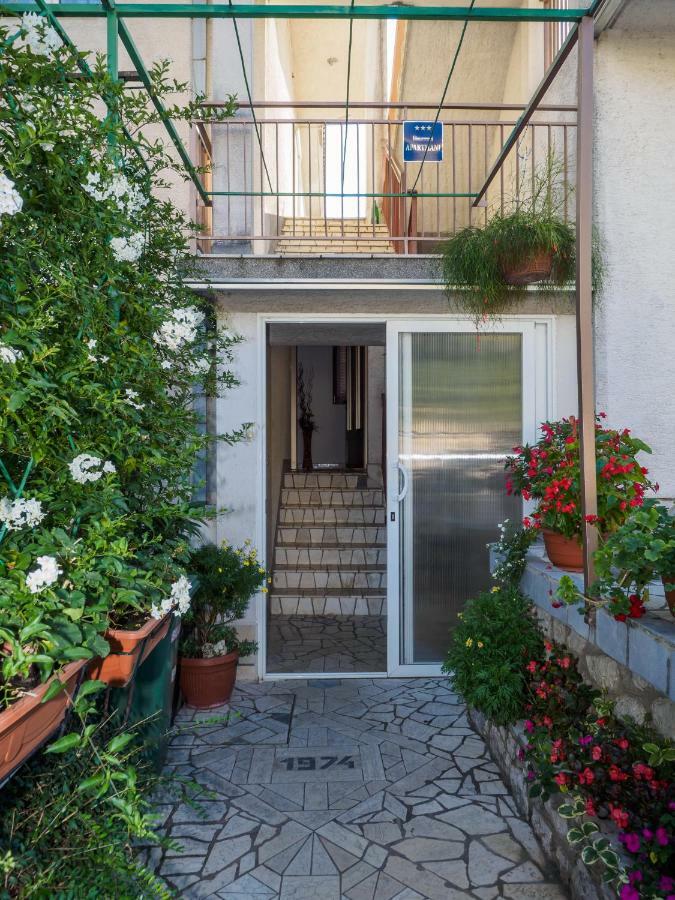 Seaview Apartment With Balcony And Terrace Barac Crikvenica Exteriör bild